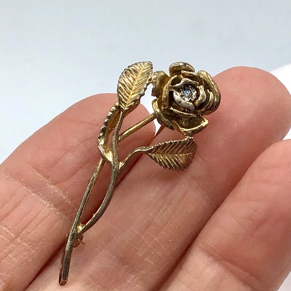 🌺RARE Vintage Gold & Genuine Diamond Brooch - Picture 1 of 16